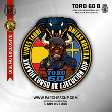 Cargar imagen en el visor de la galería, EMBLEMA TORO 60 - CURSO XXXVIII UIP - 2025 TURNO B
