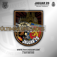 Cargar imagen en el visor de la galería, EMBLEMA JAGUAR 20 - U.I.P. BARCELONA
