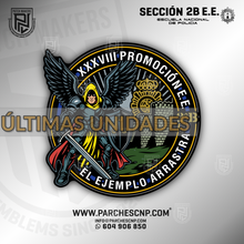 Cargar imagen en el visor de la galería, EMBLEMA SECCION 2ºB PROMOCIÓN XXXVIII ESCALA EJECUTIVA

