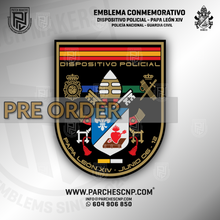 Cargar imagen en el visor de la galería, EMBLEMA CONMEMORATIVO DISPOSITIVO POLICIAL - PAPA LEÓN XIV
