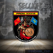 Cargar imagen en el visor de la galería, EMBLEMA CONMEMORATIVO DE LA SECCIÓN 53 DE LA PROMOCIÓN XXXVII
